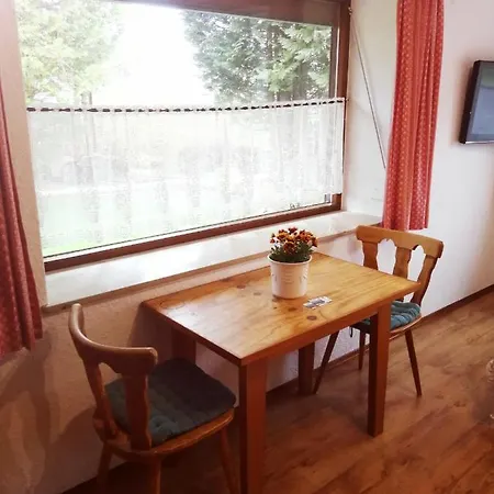 Erlengrund Apartament *